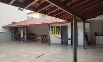 Imagem: Casa com 4 dormitórios com duas suítes