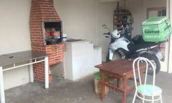 Imagem 2: Casa com 2 quartos - Bairro Catuai em Londrina