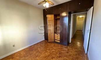 Imagem 5: Sobrado para alugar na região do Sumaré em rua tranquila com quintal e churrasqueira