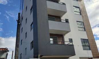 Imagem: Com elevador e suíte