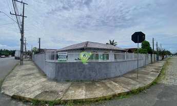 Imagem: Casa de esquina com 3 dormitórios à venda