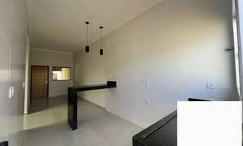 Imagem 5: Casa a venda 70 m² - 2 Quartos - Garagem 2 carros - Área de Serviço - Jardim - Dona Adélia