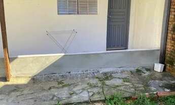 Imagem 3: Suíte grande mobiliada