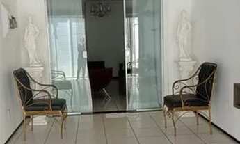 Imagem 2: 009 Casa mobiliada com piscina 150m2 02 quartos na Cohab