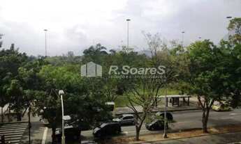 Imagem: Apartamento quatro quartos, com vaga, frontal