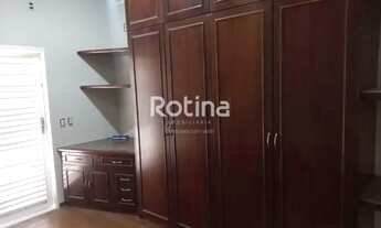 Imagem 4: Casa para aluguel, 4 quartos, 2 suítes, 5 vagas, Jardim Karaíba - Uberlândia/MG