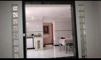 Imagem 2: Aluga-se Linda Casa e Amplo Espaço