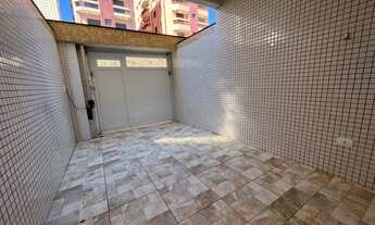 Imagem 2: Casa com 65m2- 2 quartos 1 suíte 1 vaga, Individual em Caiçara, 200 metros da praia, Entr