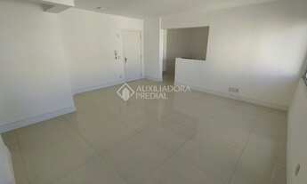 Imagem 4: PORTO ALEGRE - Apartamento Padrão - Partenon