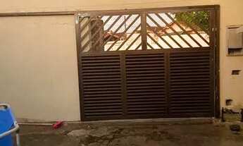 Imagem 3: Vendo terreno c 3 casas