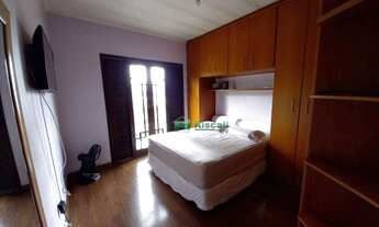 Imagem 7: Sobrado com 3 dormitórios, 1 Suíte, 4 vagas cobertas à venda, 163 m² por R$ 750.000 - Parq