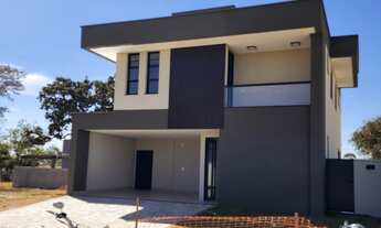 Imagem 2: Sobrado 4 Suítes Plenas e Piscina - Cond. Fechado Parqville Jacarandá - Ap. de Goiânia