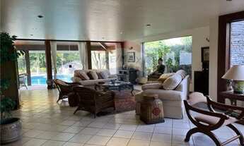 Imagem 3: Belíssima casa com ar campestre