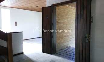 Imagem 2: Casa de Condomínio com 4 Quartos e 6 banheiros à Venda no Jardim Sorirama