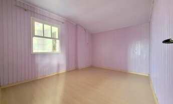 Imagem 2: CAXIAS DO SUL - Casa Padrão - SANTA CORONA