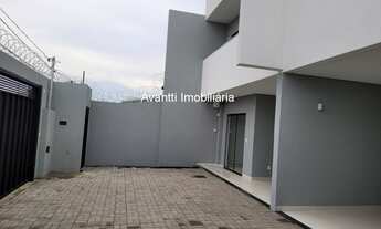 Imagem 4: Luxuosos Sobrados à venda no Bairro Alto Umuarama com 3 quartos amplos sendo 1 suíte