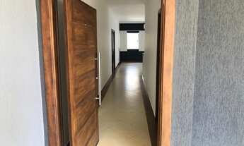 Imagem 3: Casa de condomínio térrea para aluguel e venda possui 206 metros quadrados com 3 quartos