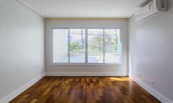 Imagem 2: Casa reformada com ampla área gourmet e terraço pertinho do parque villa lobos