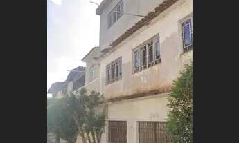 Imagem: Vendo casa estilo sobradinho em ubá mg