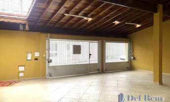 Imagem 3: Casa para Venda em Mogi das Cruzes, Vila Oliveira, 3 dormitórios, 1 suíte, 2 banheiros, 5