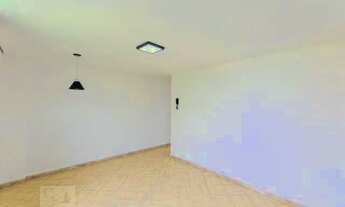 Imagem 2: Apartamento para Aluguel - Icaraí, 2 Quartos, 65 m2