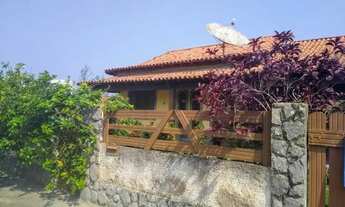 Imagem 4: Casa para Venda em Araruama, Outeiro, 4 dormitórios, 1 suíte, 1 banheiro, 4 vagas