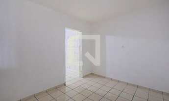 Imagem 3: Casa para Aluguel - Jardim Elvira, 1 Quarto, 60 m2