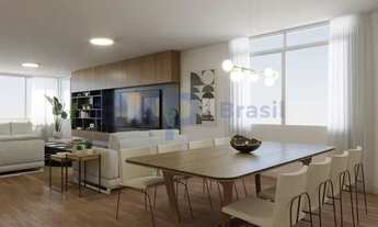 Imagem: Lindo e todo Reformado Apartamento Padrão