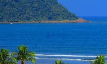 Imagem 2: Luxo e Exclusividade de frente para o mar