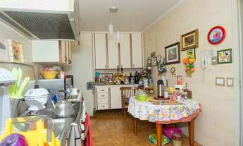 Imagem 7: Apartamento com 168m² de área útil, sala ampla, 4 dormitórios sendo 1 suíte, 2 vagas