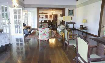 Imagem 2: Guancan uma referencia de condomínio na Granja Viana Casa térrea com piscina