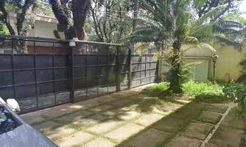 Imagem 2: Casa SOBRADO COM PISCINA em Alto de Pinheiros - São Paulo