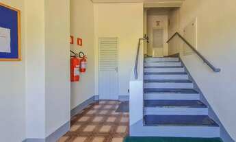 Imagem 3: Apartamento com 3 dormitórios para alugar, 111 m² por R$ 1.200,00/mês - Pátria Nova - Novo