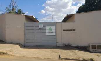 Imagem: Anápolis - Casa Padrão - Conjunto Habitacional