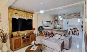 Imagem 2: Casa 3 dormitórios na melhor localização do bairro Partenon