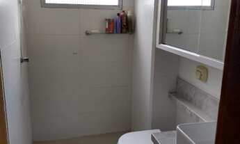 Imagem 7: Apartamento em Coqueiros com 90m², possui 3 dormitórios sendo 1 suíte