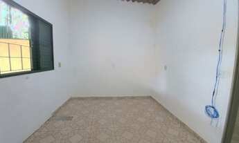 Imagem 6: Casa com 2 Quartos - Aceito Carro