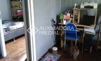 Imagem 6: PORTO ALEGRE - Casa Padrão - Cascata