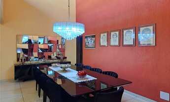 Imagem 4: Linda casa espaçosa e já mobiliada para você entrar e morar!!