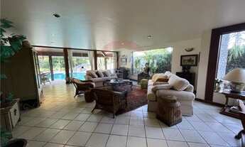 Imagem 5: Belíssima casa com ar campestre