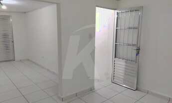 Imagem 2: Casa com 1 quarto, sala , cozinha e banheiro no Tucuruvi