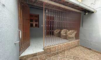 Imagem 2: Casa à venda próxima aos melhores comércios do Meireles - Fortaleza - CE