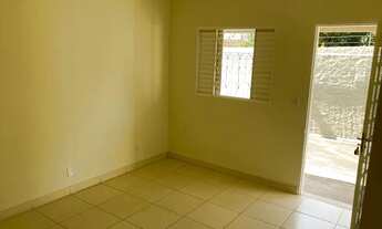 Imagem 4: Casa com 3 quartos sendo 1 suíte no Parque Amazônia - Goiânia - GO