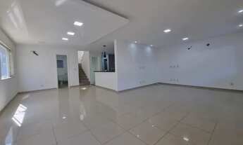 Imagem 4: Casa Triplex em Vargem Pequena - 3 suítes, piscina, churrasqueira e sauna