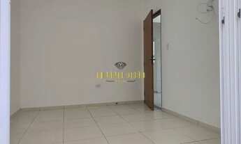 Imagem 4: Apartamento sobre loja com 2 dormitórios para aluguel no bairro Jardim Márcia - Suzano-SP