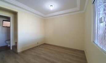 Imagem 2: Sobrado com 3 dormitórios para alugar, 106 m² por R$ 2.000/mês - Bairro Alto - Curitiba/PR