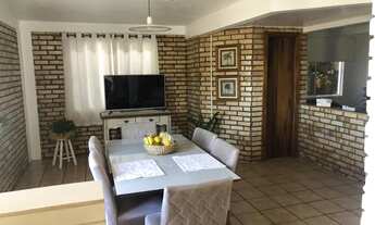 Imagem 4: Casa para venda possui 150 metros quadrados com 3 quartos em Centro - São José - SC