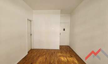 Imagem 3: Apartamento com 3 dormitórios para alugar por R$ 1.480/mês - Centro - Juiz de Fora/MG