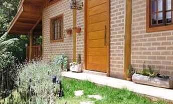 Imagem 2: SANTO ANTôNIO DO PINHAL - Casa Padrão - Santa Cruz