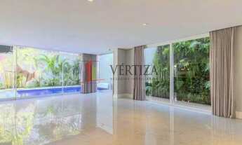 Imagem 3: Belíssima casa de condominío á venda na Chácara Santo Antônio